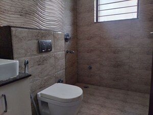 Bathroom in 3.5 BHK Apartment at Unitech Fresco, Sector 50 – for Sale