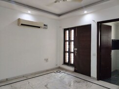 3.5 BHK + Servant Room Apartment For Sale in Unitech Fresco