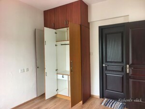 Room in 2 BHK Apartment at Pattom – for Sale