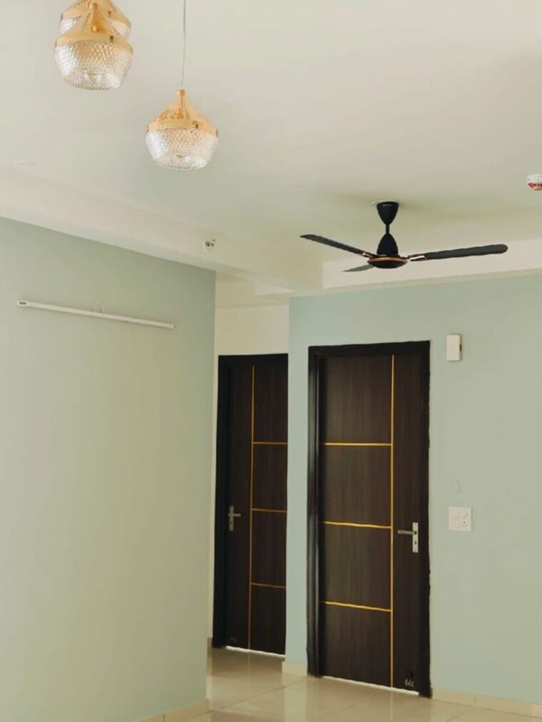 Room, gaur-city-2 3 Bedroom 1360 Sq.Ft. Apartment In Gaur City 2 Greater Noida 10306783
