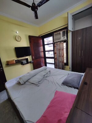 Bedroom in 2 BHK Builder Floor at Sector 51 – for Rent