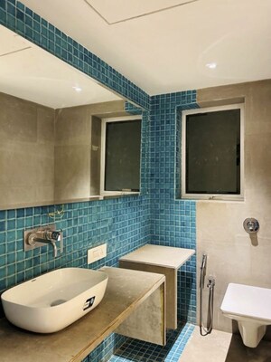 Team Area in 6+ BHK Villa at Juhu – for Sale