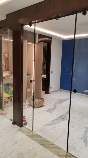 Building Lobby in 4 BHK Builder Floor at Greater Kailash – for Sale