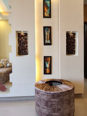 Furnished Amenities in 2 BHK Apartment at Interface Building, Malad West – for Rent