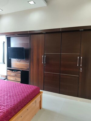 Bedroom in 2 BHK Apartment at Interface Building, Malad West – for Rent