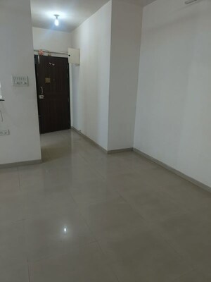 Room in 2 BHK Apartment at Paranjape Broadway, Wakad – for Rent