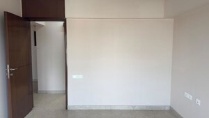 Room in 2 BHK Apartment at Godrej Platinum Mumbai, Vikhroli East – for Rent