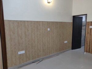 Furnished Amenities in 2 BHK Builder Floor at Sector 29 – for Rent