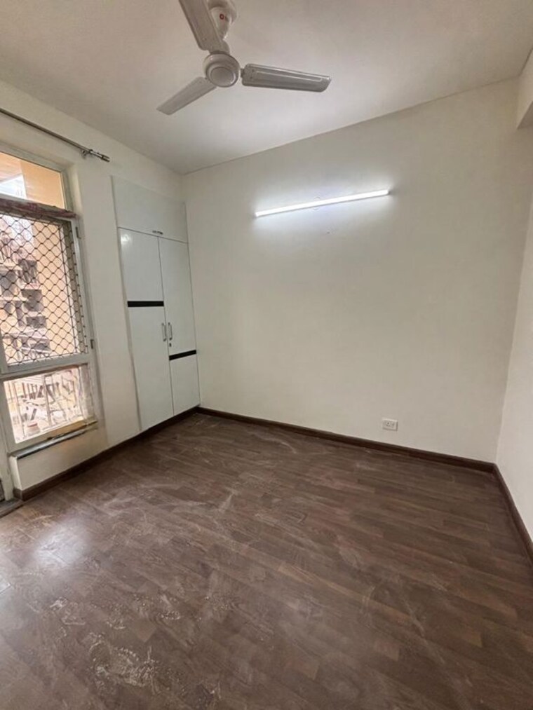 Room, bptp-park-elite-premium 3 Bedroom 970 Sq.Ft. Apartment In Sector 84 Faridabad 9644356