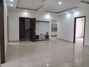 Room in 2 BHK Builder Floor at Hbh Colony – for Rent