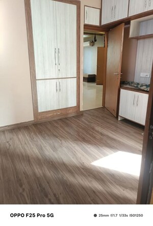 Room in 3 BHK Apartment at Emaar Palm Hills, Sector 77 – for Rent