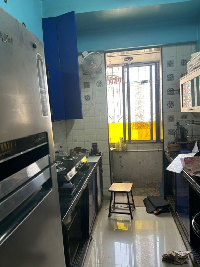 Kitchen, lake-primrose 2 Bedroom 930 Sq.Ft. Apartment In Powai Mumbai 10307221
