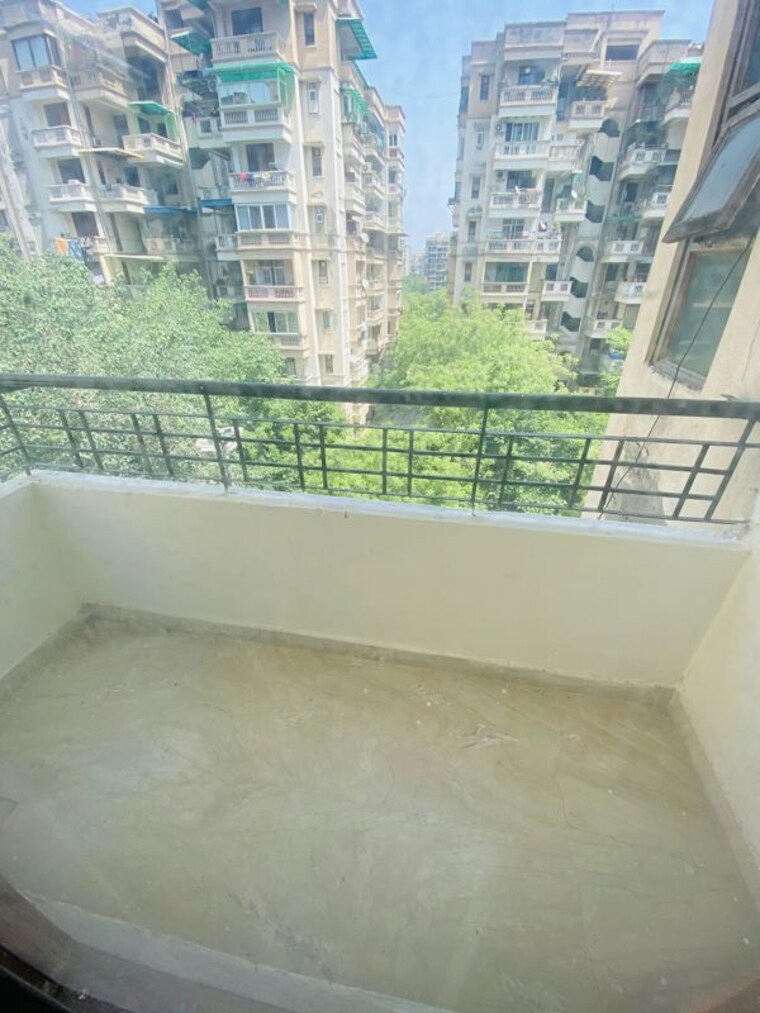 Balcony, vidya-sagar-apartments 3 Bedroom 1800 Sq.Ft. Apartment In Sector 6 Dwarka Delhi 10307281