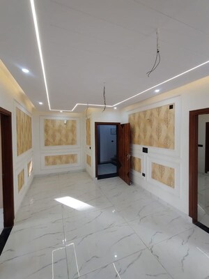 Room in 3 BHK Builder Floor at Ajabpur Kalan – for Sale