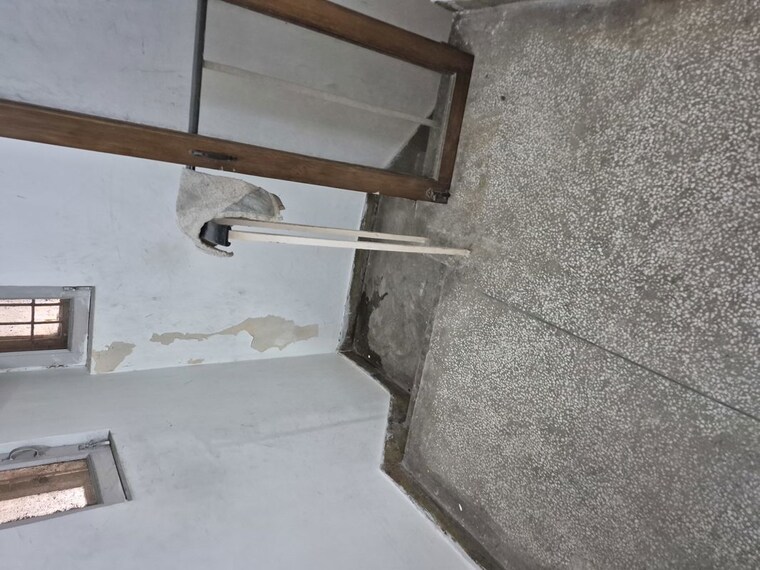 undefined, mayur vihar 1.5 Bedroom 750 Sq.Ft. Apartment In Mayur Vihar Delhi 10307300