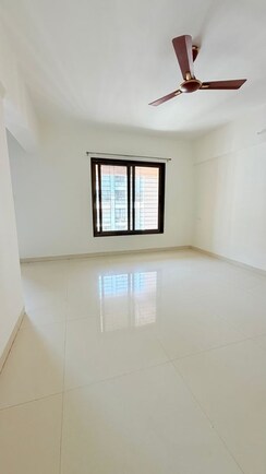2.5 BHK + Pooja Room Apartment For Rent in Nyati Abode