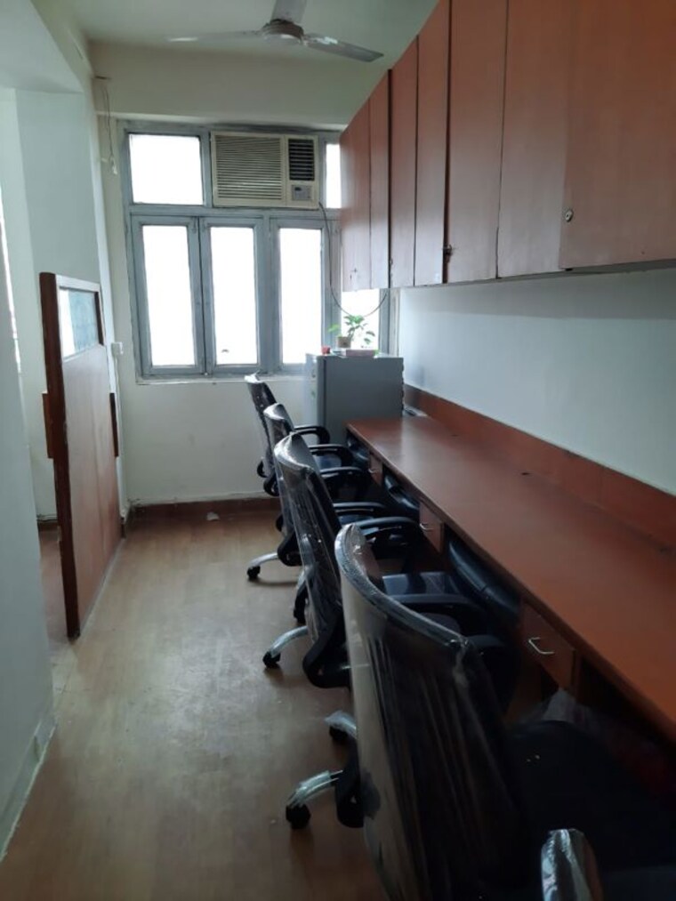 Kitchen, sector 18 Commercial Office Space 287 Sq.Ft. In Sector 18 Noida 10307443