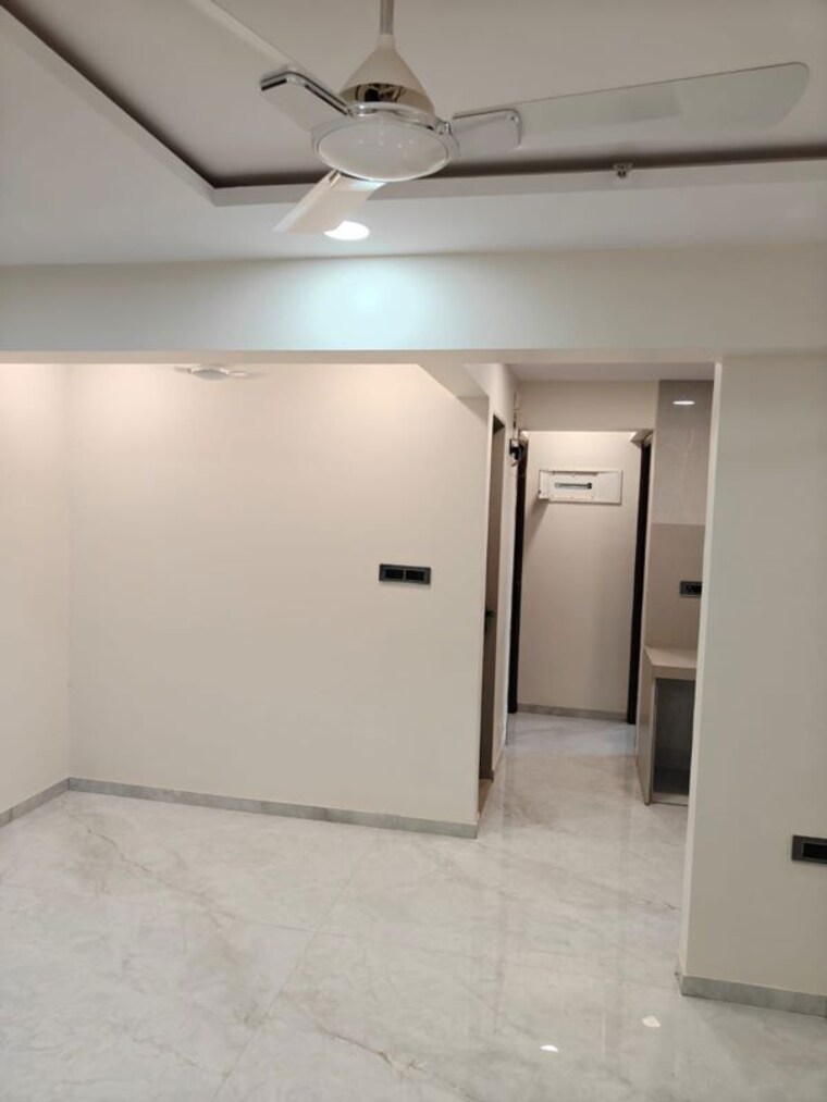 Room, gurukrupa-nirmalam 2 Bedroom 635 Sq.Ft. Apartment In Bandra East Mumbai 10307466