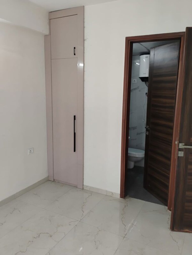 Room, smart-world-gems 3.5 Bedroom 1494 Sq.Ft. Builder Floor In Sector 89 Gurgaon 10307476