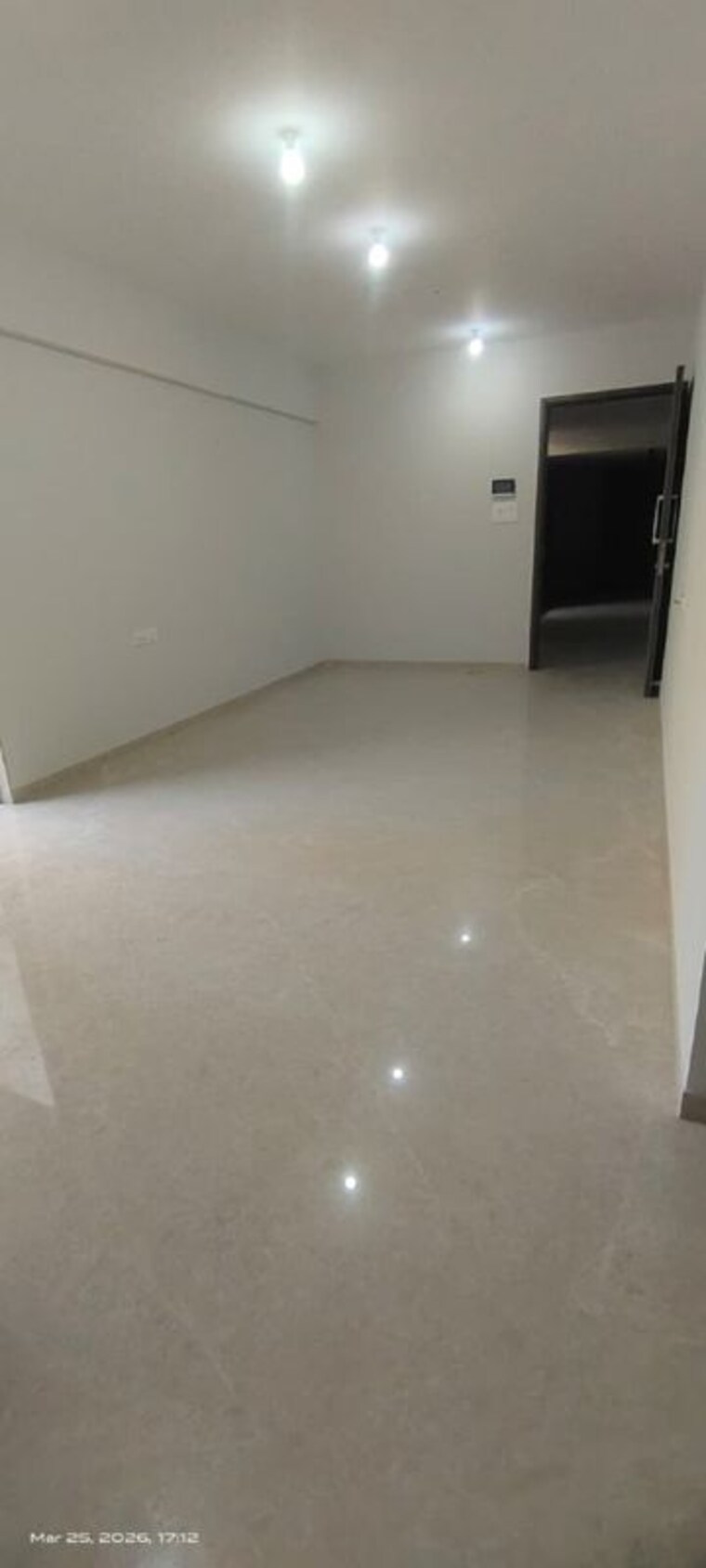 Room, khar west 2 Bedroom 700 Sq.Ft. Apartment In Khar West Mumbai 10307491