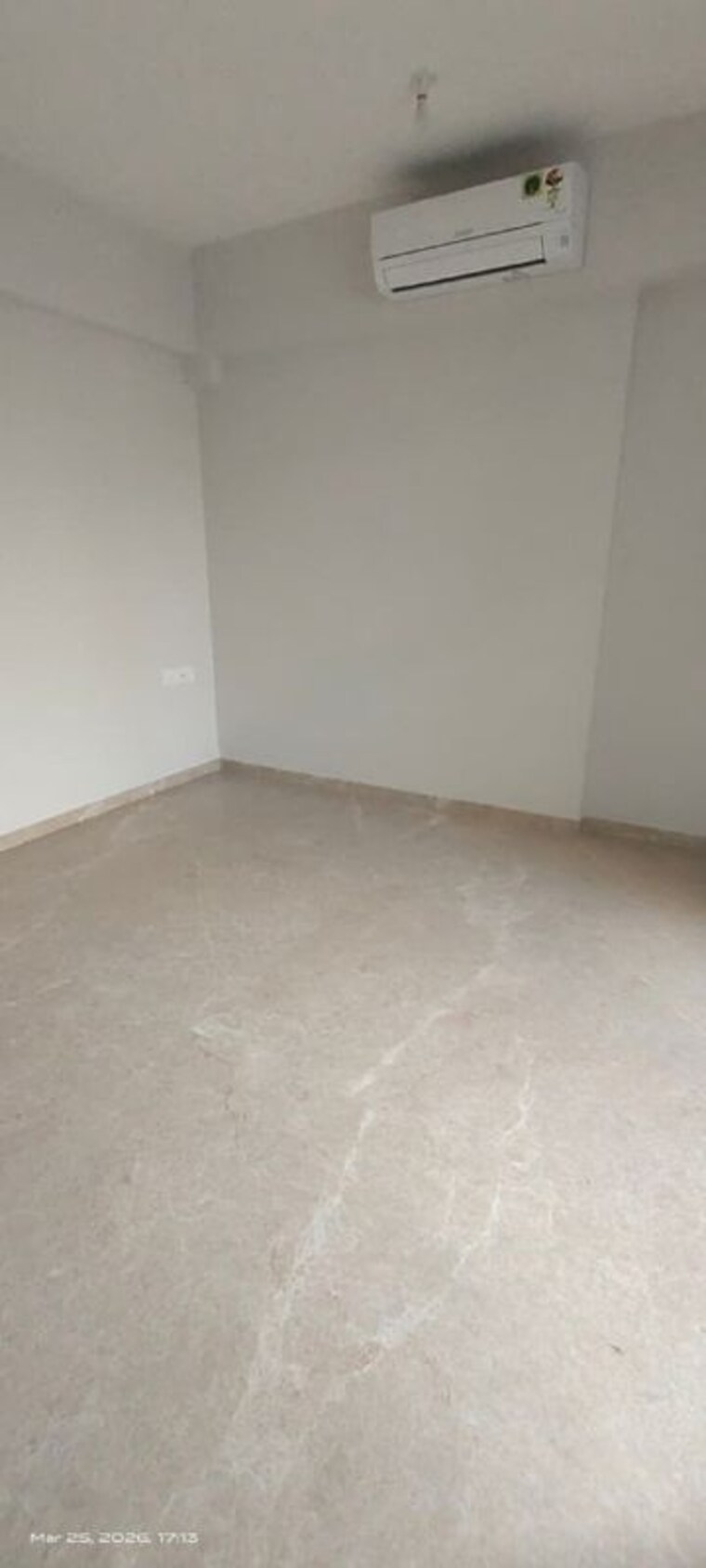 Room, khar west 2 Bedroom 700 Sq.Ft. Apartment In Khar West Mumbai 10307491