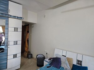 Bedroom in 3 BHK Apartment at Khar West – for Rent