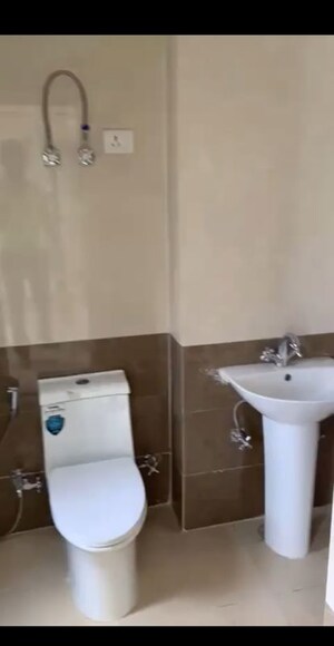 Bathroom in 4 BHK Apartment at Gardenia Glory, Sector 46 – for Sale