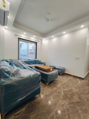 Bedroom in 3 BHK Builder Floor at Shivalik Colony – for Rent