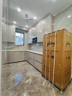 Kitchen in 3 BHK Builder Floor at Shivalik Colony – for Rent