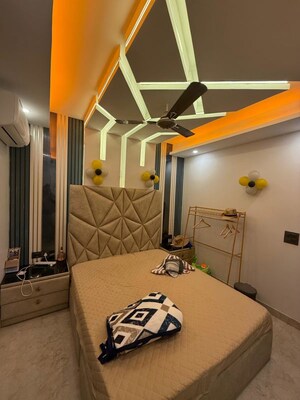 Master Bedroom in 3 BHK Builder Floor at Saket – for Rent