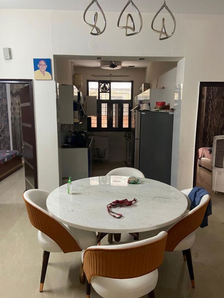 Team Area, signature-global-city-92 2 Bedroom 954 Sq.Ft. Apartment In Sector 92 Gurgaon 10307552