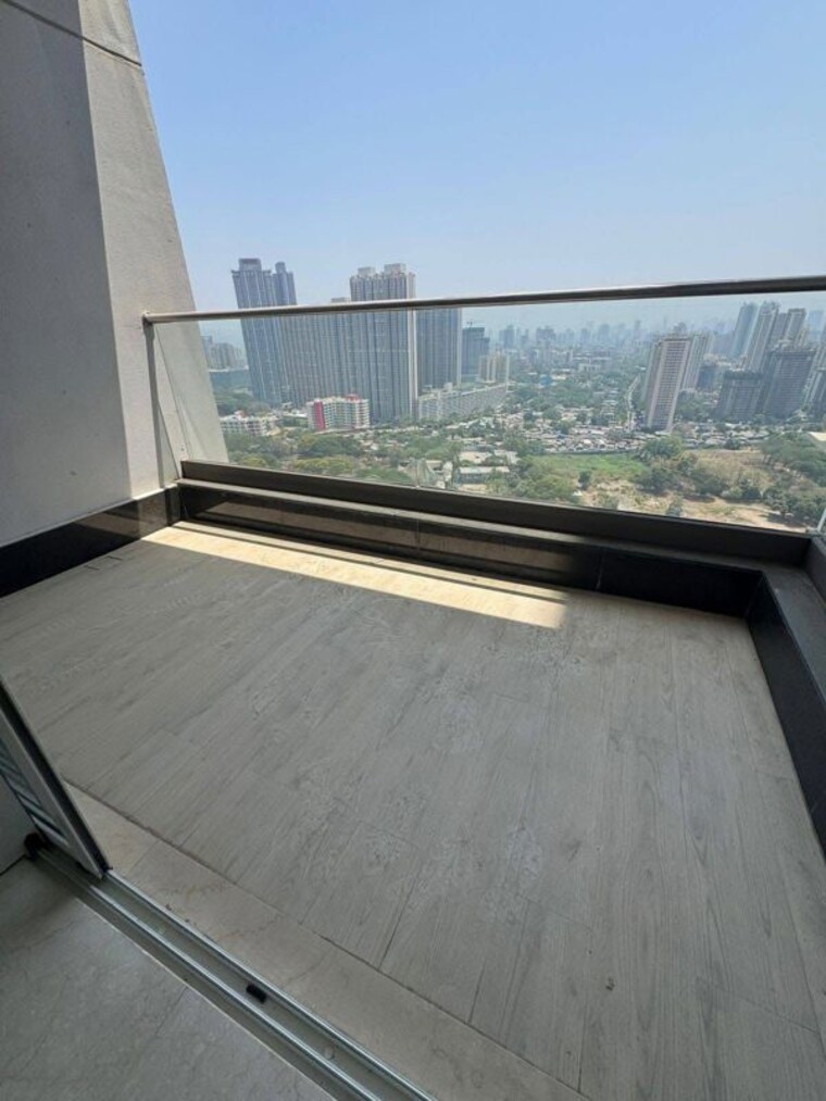 Balcony, kalpataru-immensa 3 Bedroom 1133 Sq.Ft. Apartment In Kolshet Road Thane 10307706