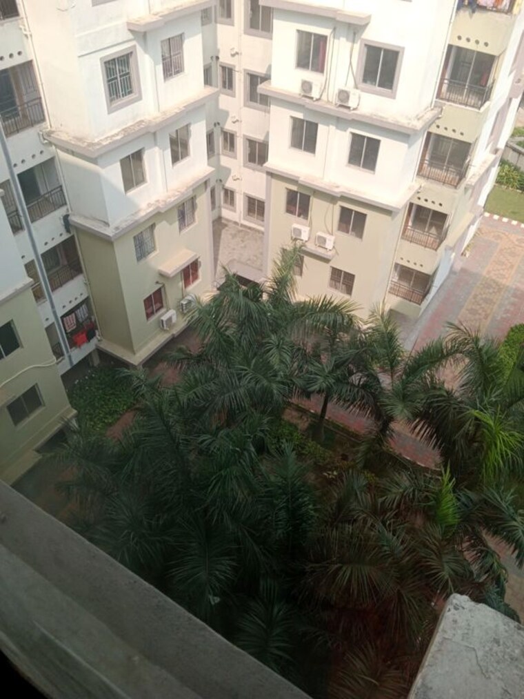 Balcony, hasanpur 2 Bedroom 704 Sq.Ft. Builder Floor In Hasanpur Delhi 10307608