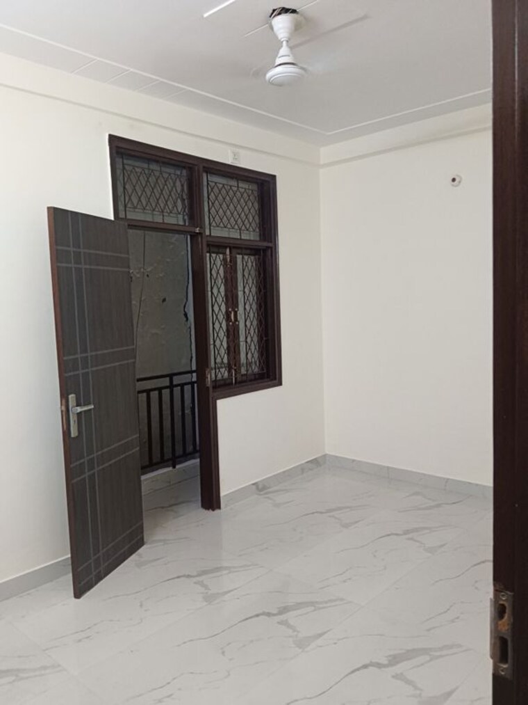 Room, hasanpur 2 Bedroom 704 Sq.Ft. Builder Floor In Hasanpur Delhi 10307608