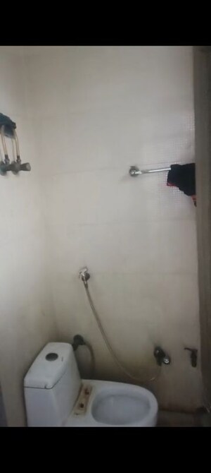 Room in 1 BHK Builder Floor at Govindpuri – for Sale