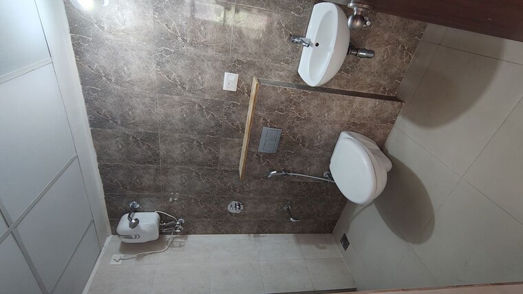 Bathroom, lodha-palava-downtown-dombivli-east 1 RK 480 Sq.Ft. Apartment In Dombivli East Thane 10307715