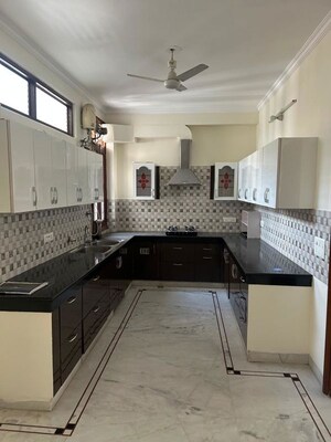 Kitchen in 3 BHK Builder Floor at Sector 45 – for Rent