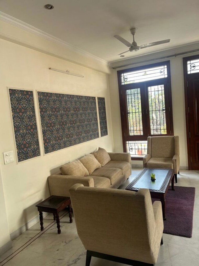 Team Area, sector 45 3 Bedroom 270 Sq.Yd. Builder Floor In Sector 45 Gurgaon 10307722