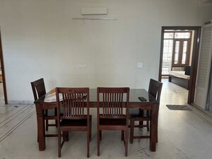 Living Room in 3 BHK Builder Floor at Sector 45 – for Rent