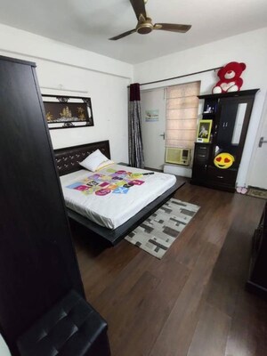 Bedroom in 3 BHK Apartment at BPTP Amstoria, Sector 102 – for Rent