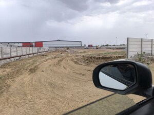   Land at Pataudi – for Sale