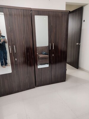 Room in 1 BHK Apartment at Juhi Niharika Absolute, Sector 39 Kharghar – for Rent