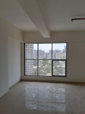 Room in  Office Space at Borivali East – for Rent