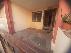 Parking in 2 BHK Villa at Kamatwade – for Sale