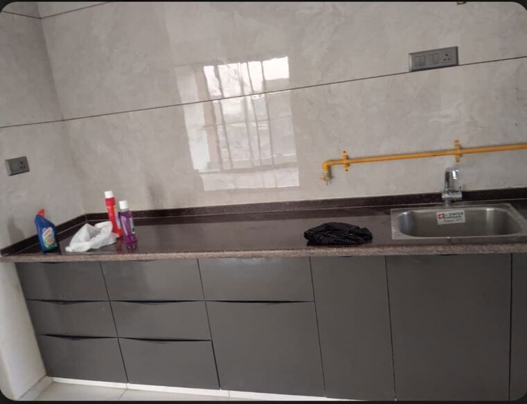 Kitchen, thaltej 3 Bedroom 1818 Sq.Ft. Apartment In Thaltej Ahmedabad 10308156