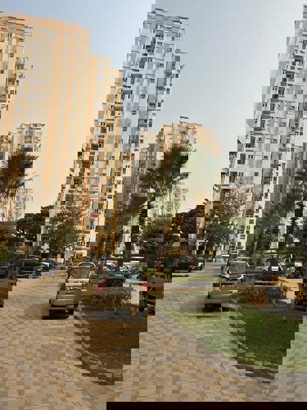 2 BHK + Study Room 2000 Sq.Ft. Apartment in Shree Vardhman Mantra