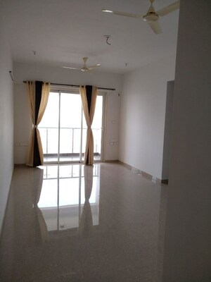 2 BHK Apartment For Rent in JP Decks, Goregaon East