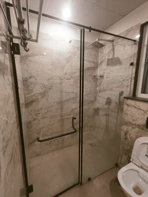 Balcony in 3 BHK Builder Floor at South City 1 – for Rent