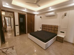 Living Room in 3 BHK Builder Floor at South City 1 – for Rent