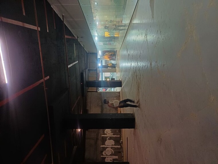 undefined, id-vicino-mall Commercial Office Space 3100 Sq.Ft. In Andheri West Mumbai 10308270